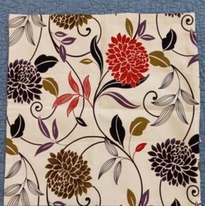 - Floral Patterned Pillow Case